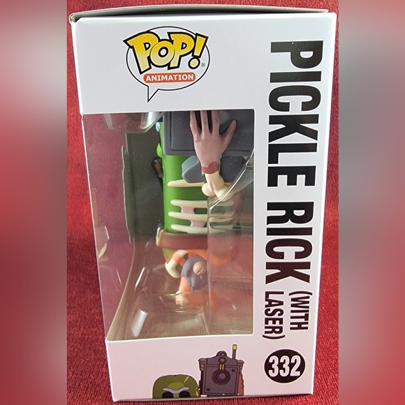Pickle rick with laser funko # 332 (nib) With pop protector - Picture 5 of 7